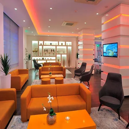 内斯特酒店 4*